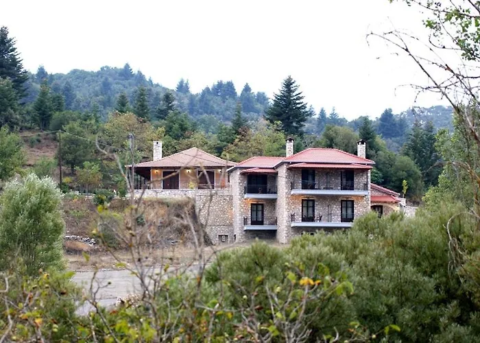 - ゲストハウス 4*