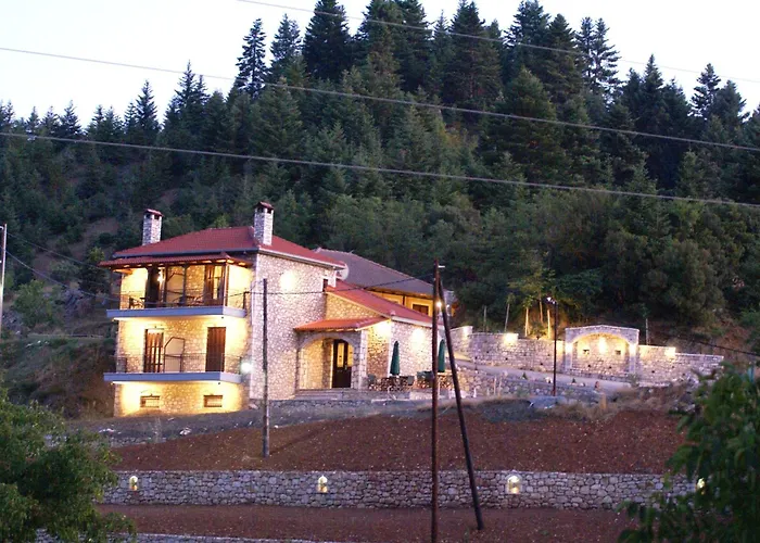 ゲストハウス - 4*